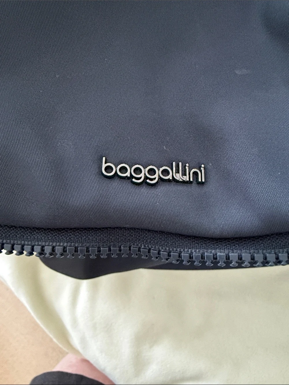 Deluxe Fifth Avenue Weekender Bag